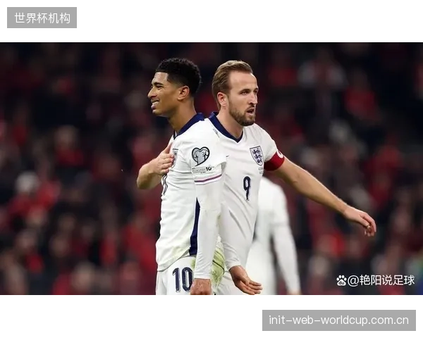 贝林厄姆攻防两端的全能表现,使其成为英格兰中场不可或缺的节拍器。 贝林厄姆攻防两端的全能表现,使其成为英格兰中场不可或缺的节拍器。
